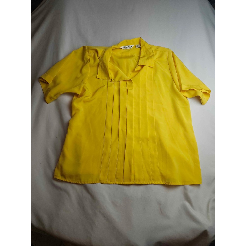 Messages Womens Yellow Pleated Front Short Sleeve Blouse Size 16